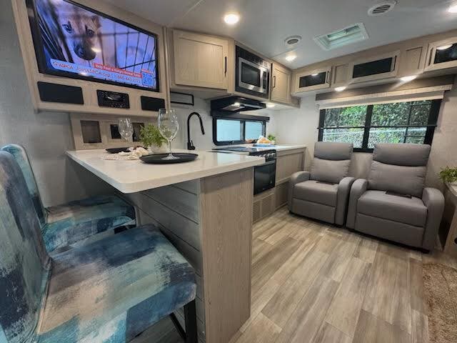 2022 Forest River Flagstaff Super Lite 26RLBS, $ 24,999