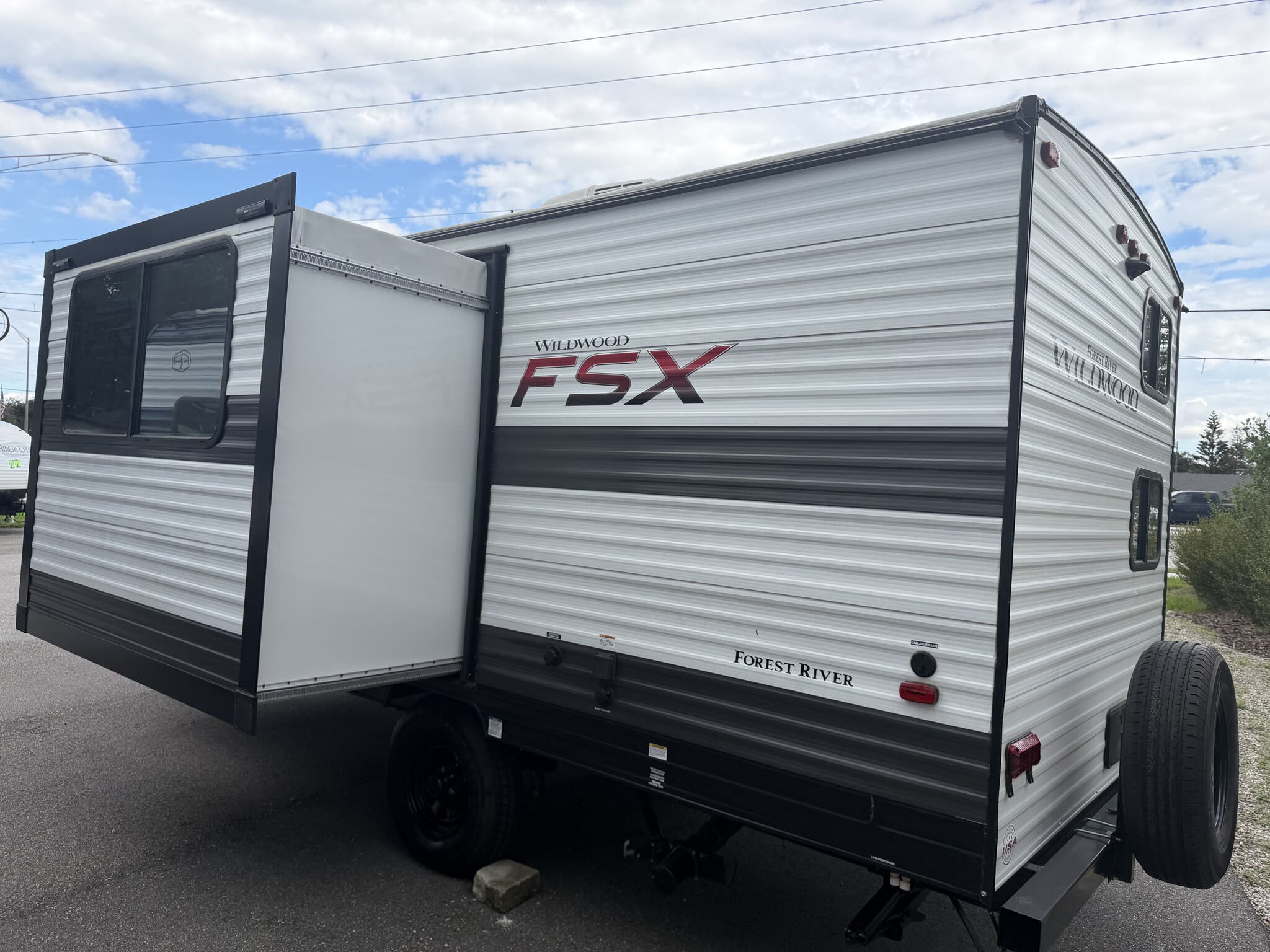 2021 Forest River Wildwood FSX 178BHSK, $ 12,750