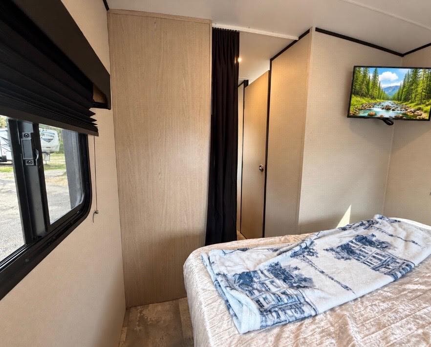 2022 Coachmen Apex Nano 213RDS, $ 21,550