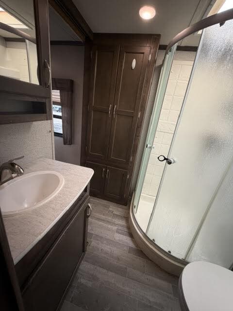 2018 Dutchmen Aerolite Astoria 2513RLF, $ 19,995