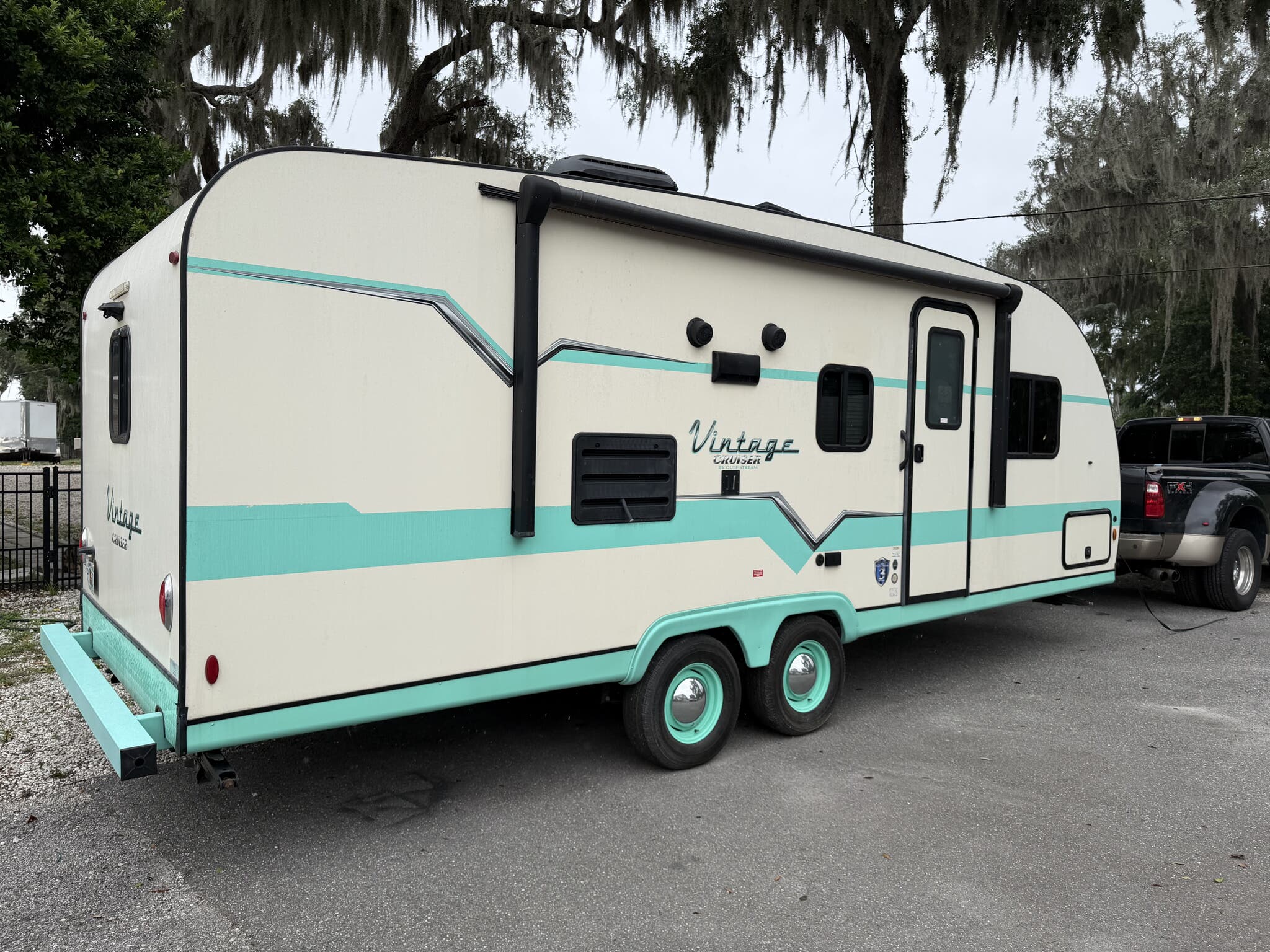 2023 Gulf Stream Vintage Cruiser 23QBS, $ 19,975