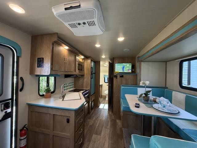 2023 Gulf Stream Vintage Cruiser 23QBS, $ 19,975