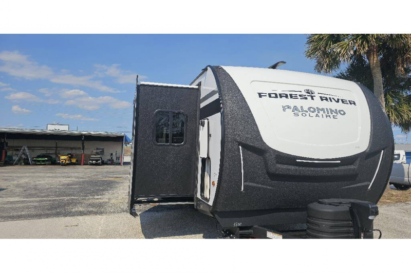 2025 Palomino SolAire Ultra Lite 3300FLBS, $ 46,990