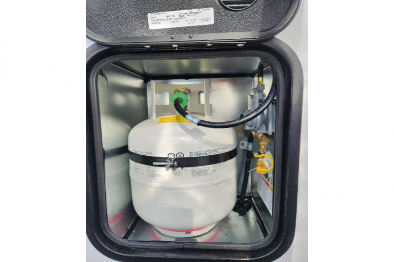 2025 Palomino Real-Lite Truck Camper HS-1803, $ 27,990