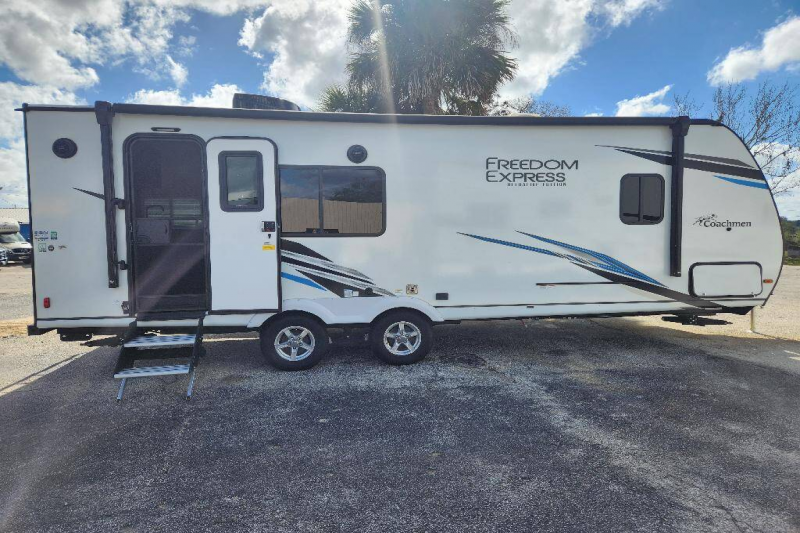 2024 Coachmen FREEDOM EXPRESS 245RKS Travel Traile, $ 27,990