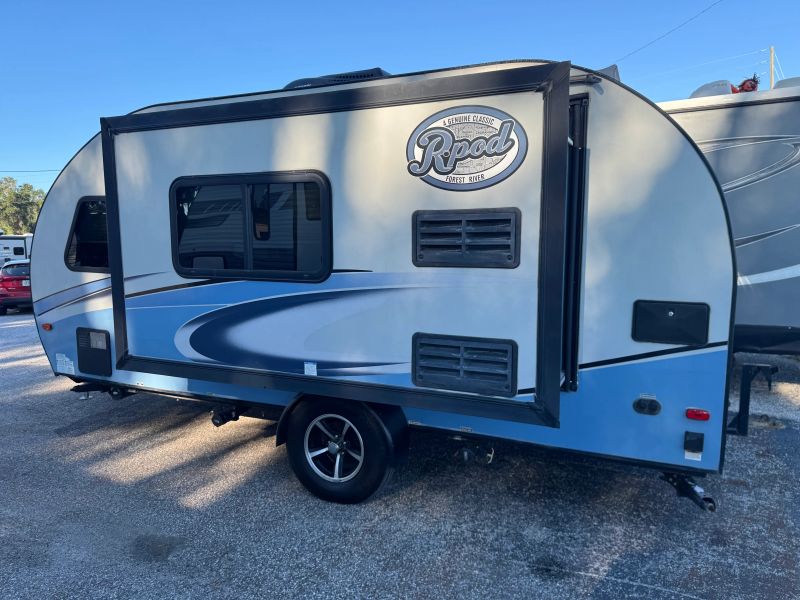 2018 Forest River R-Pod, $ 9,900