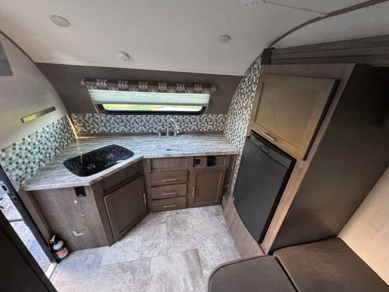 2018 Forest River R-Pod, $ 9,900