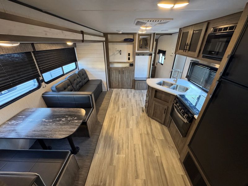 2022 Heartland Pioneer, $ 14,900