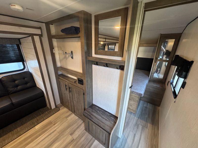2022 Heartland Pioneer, $ 14,900