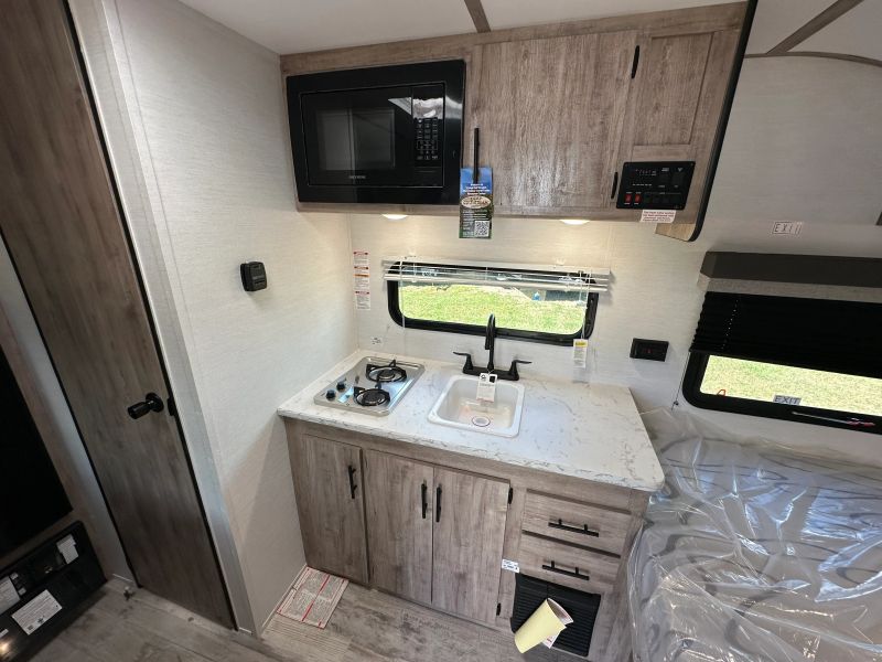 2025 Gulf Stream Amerilite Ultra Lite, $ 9,900