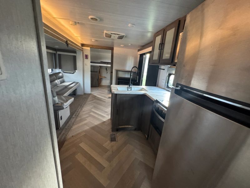 2022 Forest River Wildwood, $ 18,900