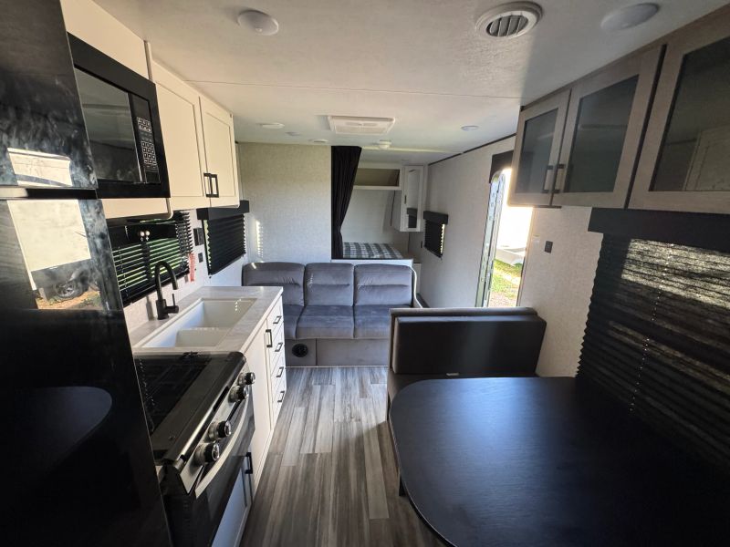 2025 Jayco Jay Flight SLX, $ 21,000