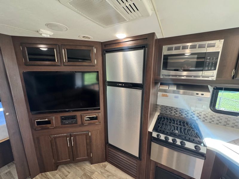 2018 Jayco White Hawk, $ 14,900