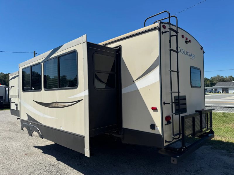 2019 Keystone Cougar Half-Ton, $ 18,900