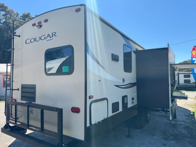 2019 Keystone Cougar Half-Ton, $ 18,900