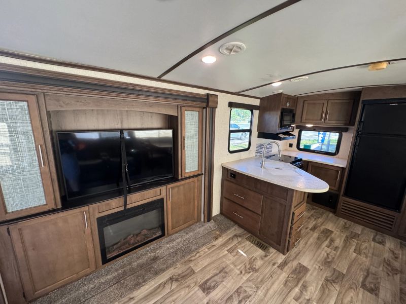 2019 Keystone Cougar Half-Ton, $ 18,900