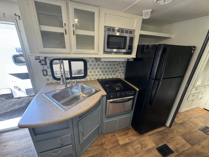 2016 Forest River Salem, $ 13,900