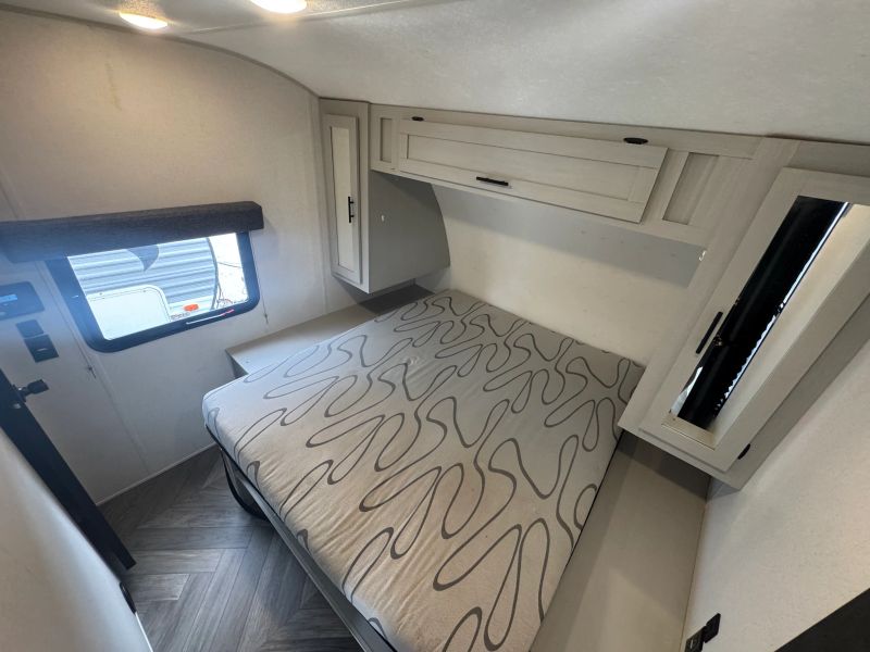 2021 Forest River Salem FSX Max Toy Hauler, $ 17,900