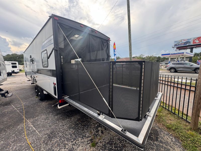 2021 Forest River Salem FSX Max Toy Hauler, $ 17,900