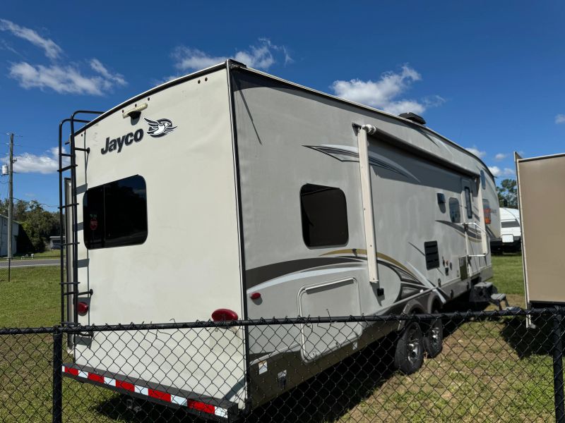 2019 Jayco Eagle HT Fifth Wheel, $ 19,900