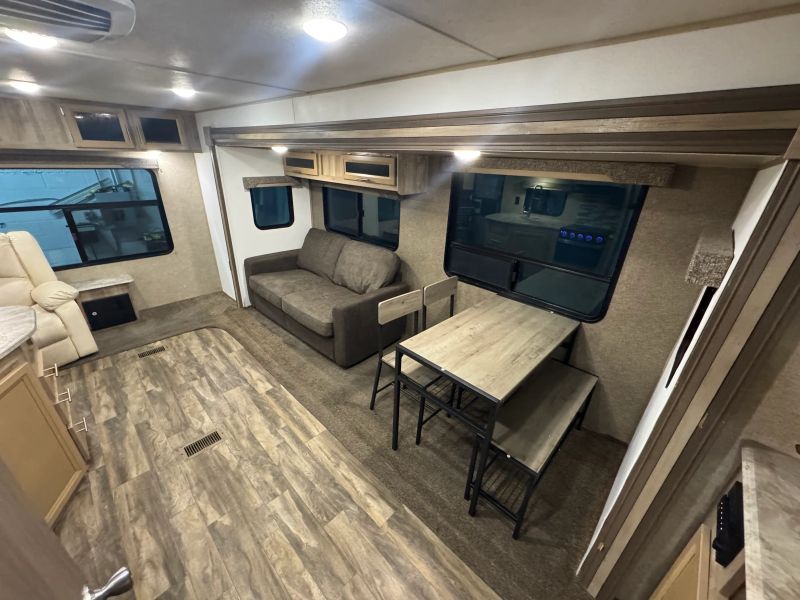 2019 Coachmen Catalina Legacy, $ 12,900