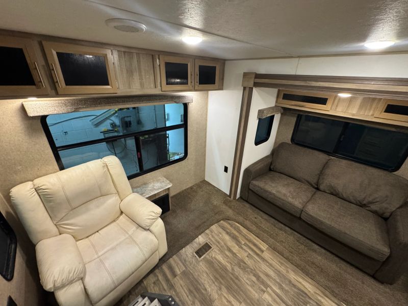2019 Coachmen Catalina Legacy, $ 12,900