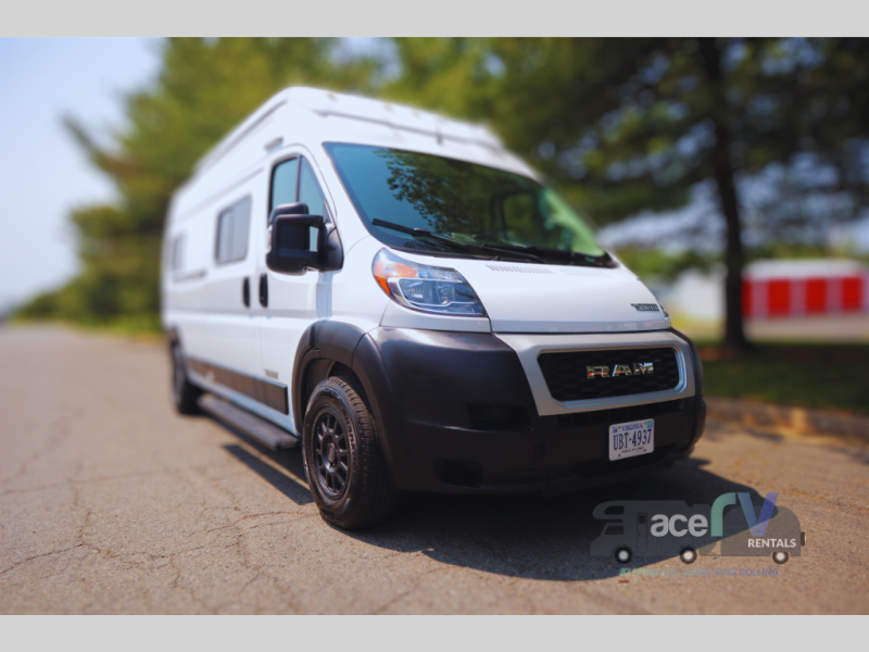 2021 Winnebago Solis 59P, $ 169