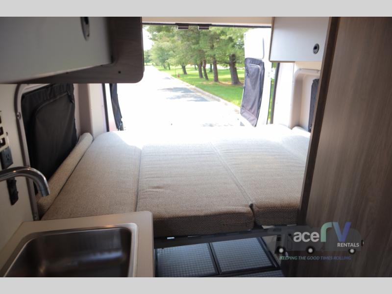 2021 Winnebago Solis 59P, $ 169