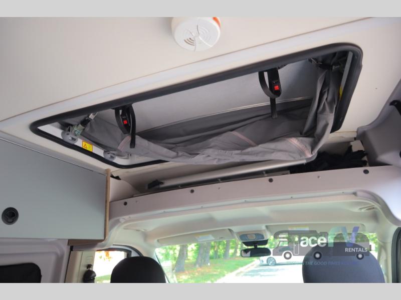 2021 Winnebago Solis 59P, $ 169