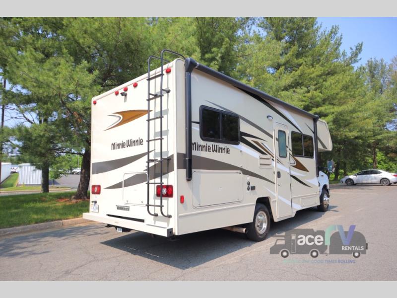 2022 Winnebago Minnie Winnie 25B, $ 189