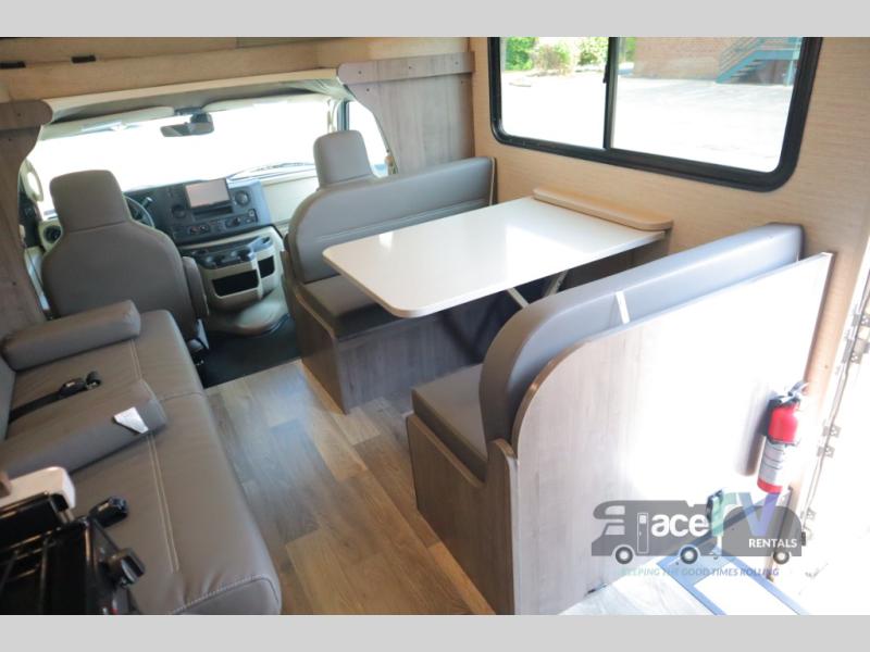 2022 Winnebago Minnie Winnie 25B, $ 189