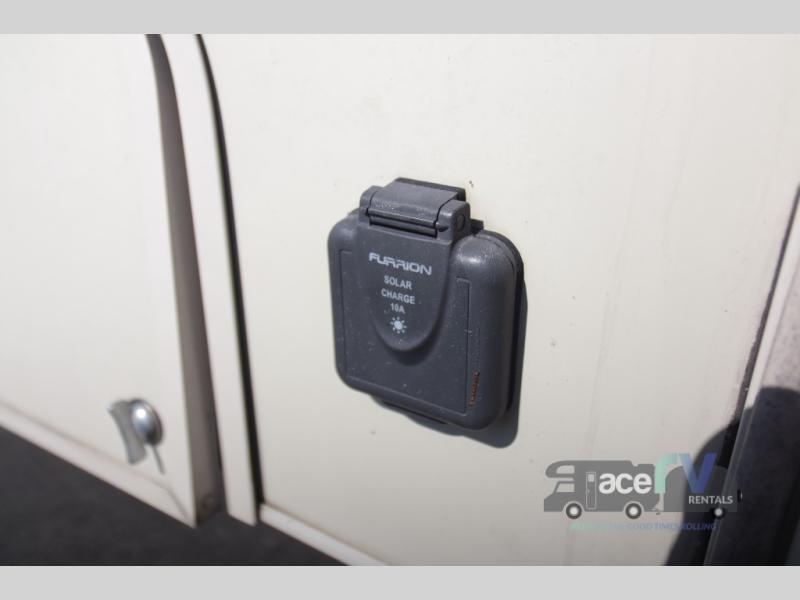 2018 Coachmen Leprechaun 319MB, $ 50,500