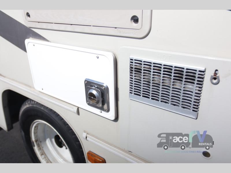 2018 Coachmen Leprechaun 319MB, $ 50,500