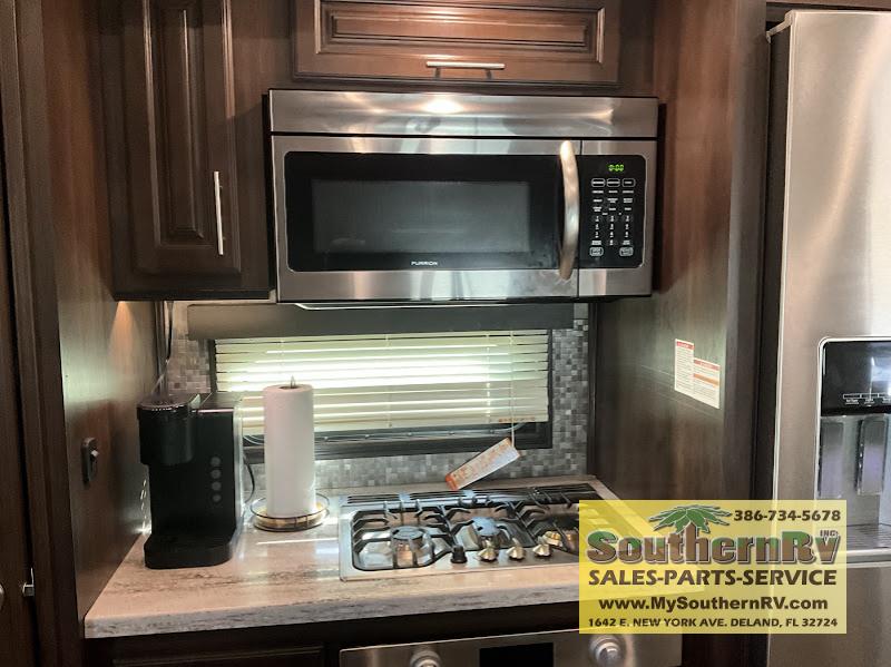 2020 Jayco North Point 377RLBH, $ 35,500