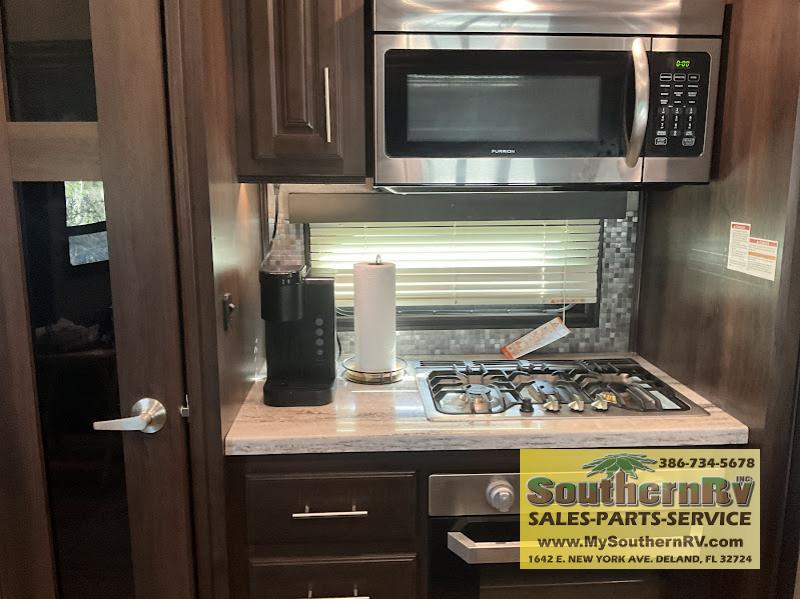 2020 Jayco North Point 377RLBH, $ 35,500