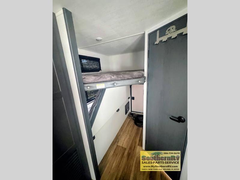 2024 Keystone Bullet Crossfire (Double Axle - East, $ 23,399