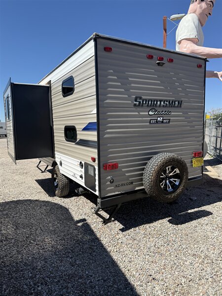2021 KZ Sportsmen Classic 181BH, $ 12,995