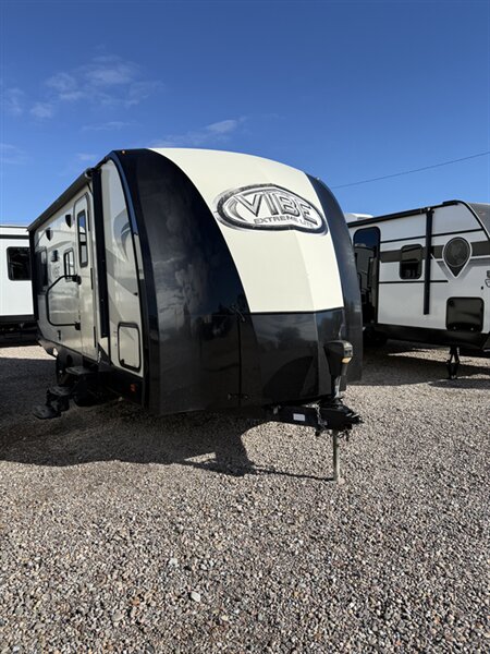 2016 Forest River Vibe West Coast Edition 207RD, $ 12,999