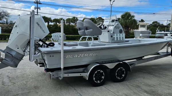 2023 Blazer Bay Bay 2420 GTS, $ 79,900.00