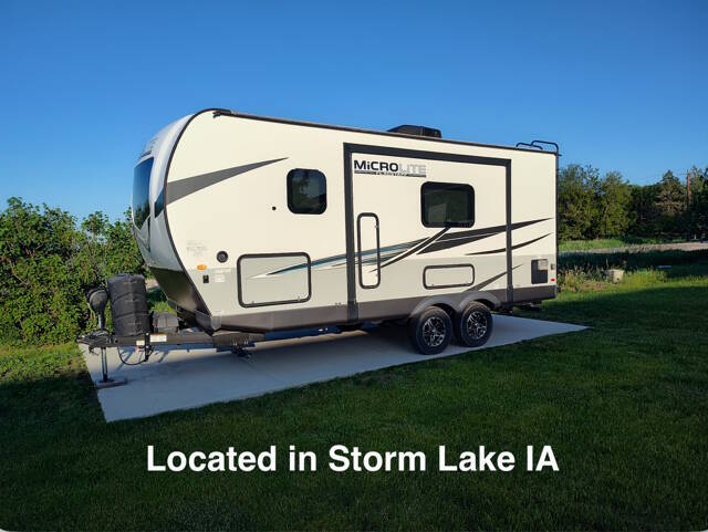 2022 Forest River Flagstaff Micro Lite 21DS, $ 19,986