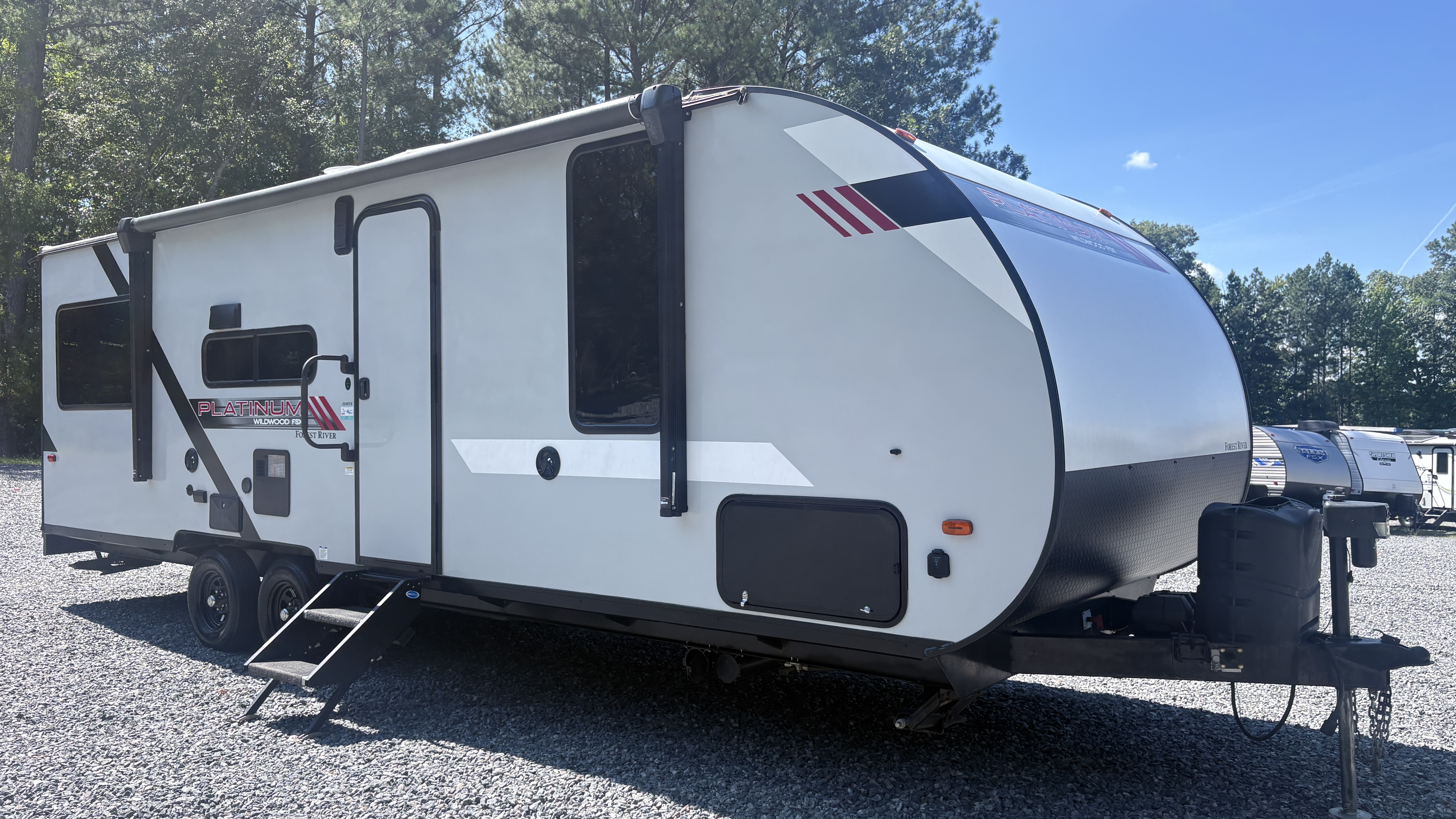 2021 Forest River Wildwood FSX Platimun M-210RTX, $ 19,900