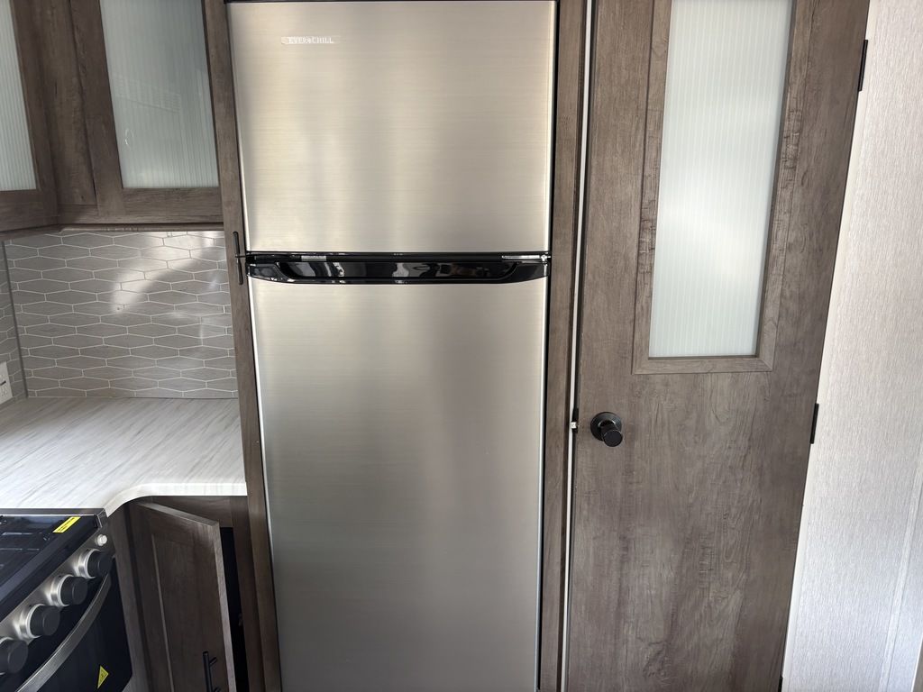 2022 Forest River Wildwood 27RK, $ 19,900