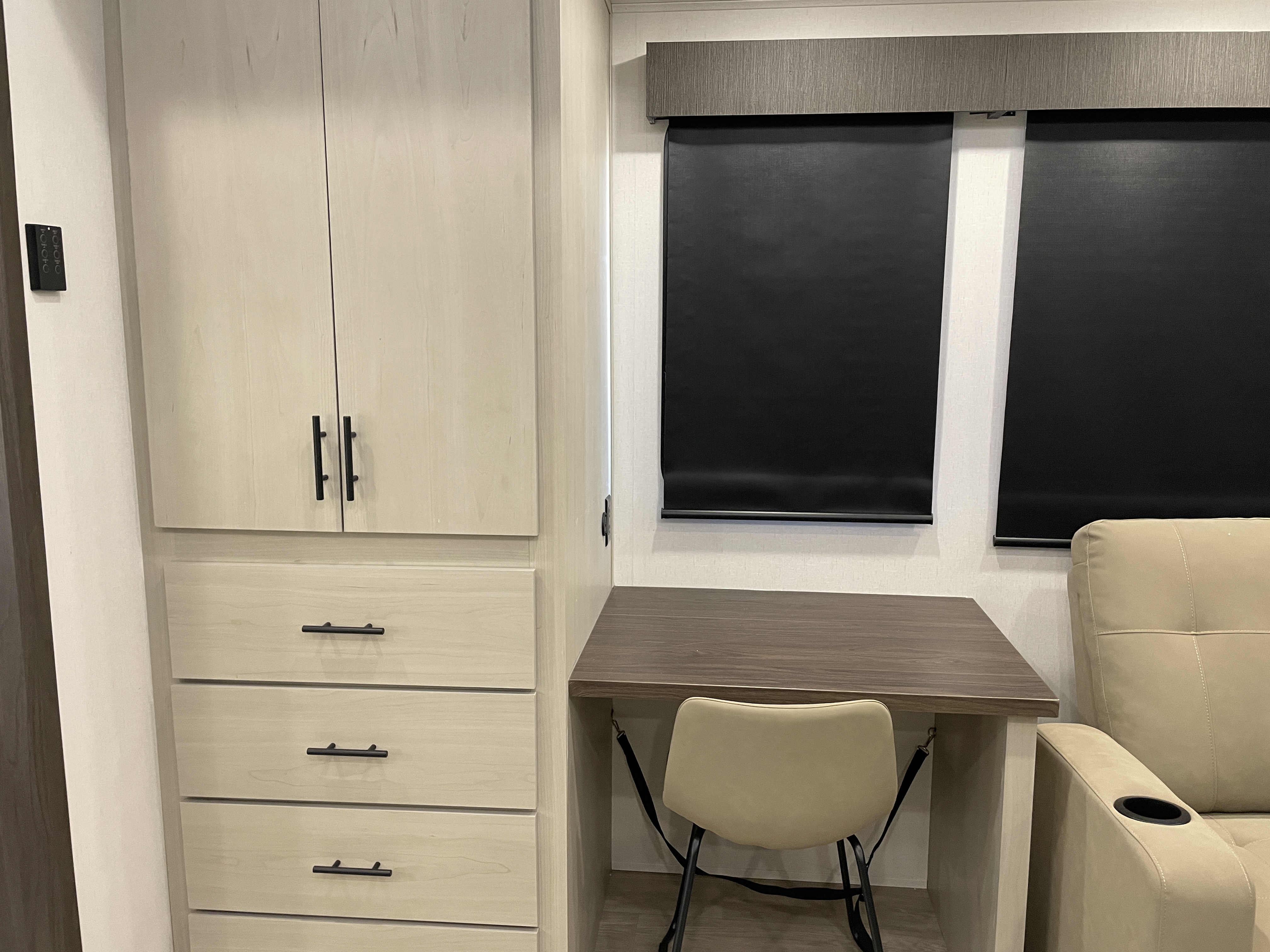2027 Forest River Cherokee Arctic Wolf 33IBAR, $ 63,999