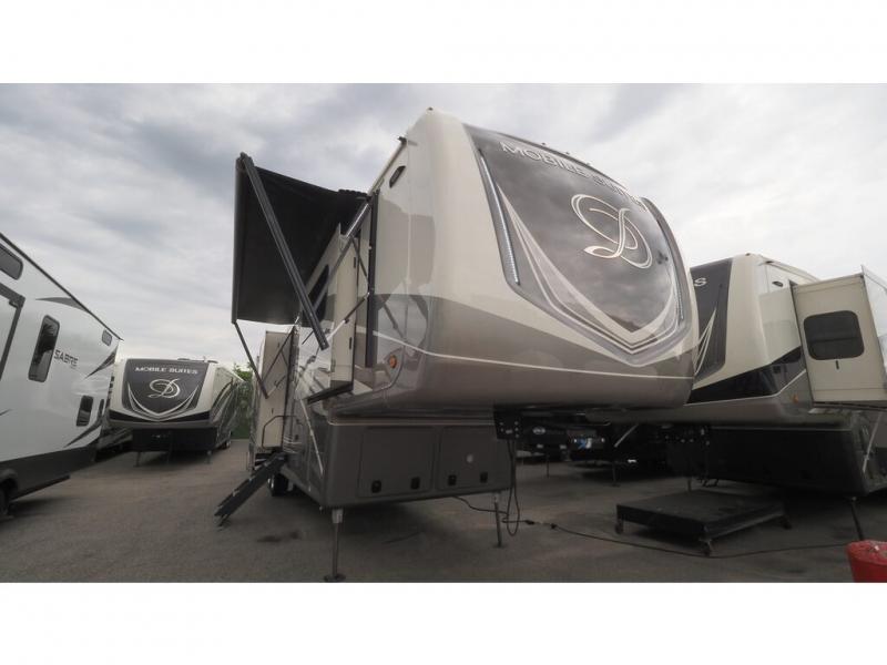 2022 DRV Mobile Suites 41FKMB, $ 134,990