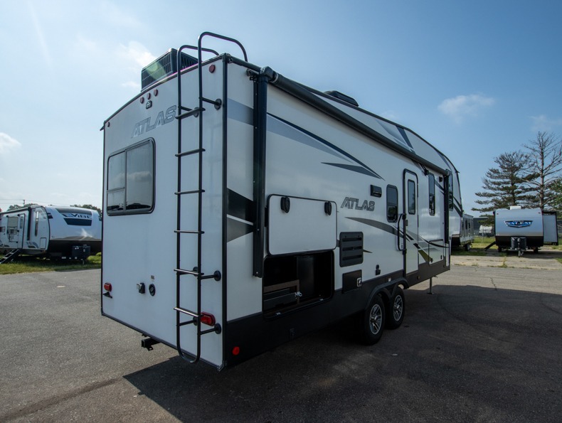 2020 Dutchmen Atlas 2502REF, $ 0