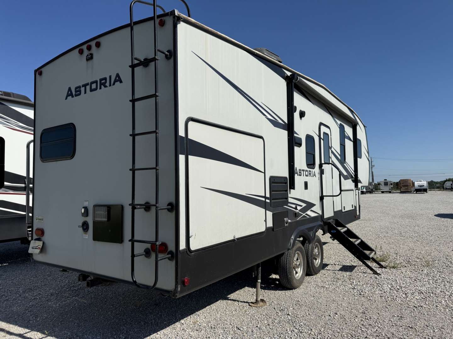 2020 Dutchmen Astoria 2503REF, $ 25,900