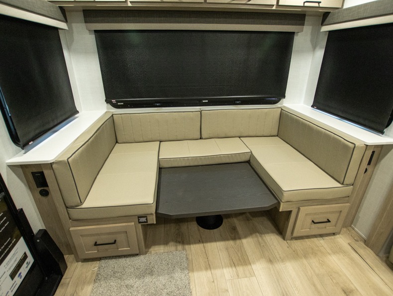 2026 Forest River Rockwood Ultra Lite 2618RD, $ 54,686