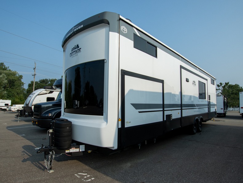 2026 Forest River Cedar Creek Cottage 40CBK, $ 0