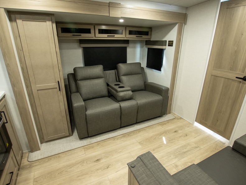 2026 Forest River Rockwood Mini Lite 2515S, $ 47,029