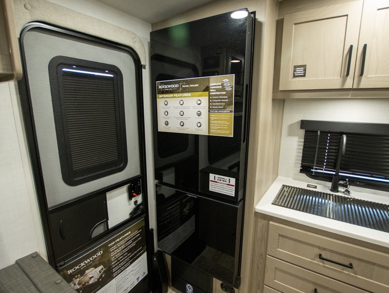 2026 Forest River Rockwood Mini Lite 2515S, $ 47,029